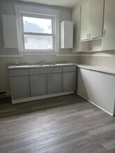 11611 Fairport Ave in Cleveland, OH - Building Photo - Building Photo