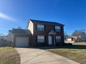 400 Cindi Ct in Smyrna, TN - Building Photo