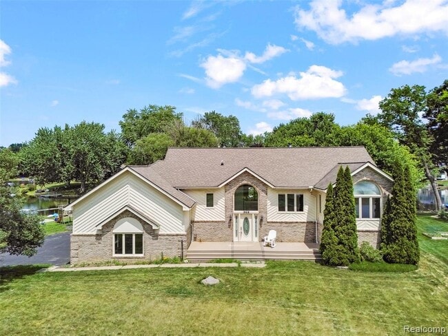 property at 969 Bogie Lake Rd