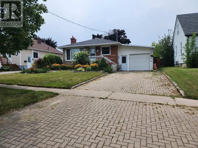 property at 390 Gibbons St