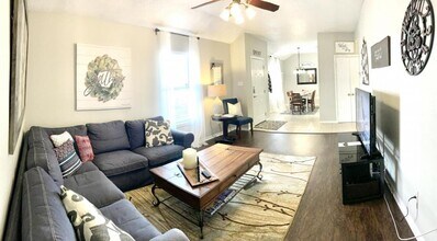 1311 Bagby Ave in Waco, TX - Building Photo - Building Photo