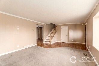 10275 Golden Willow Dr in Sandy, UT - Building Photo - Building Photo