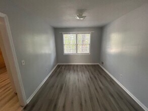 725 Montague Rd in Columbia, SC - Building Photo - Building Photo