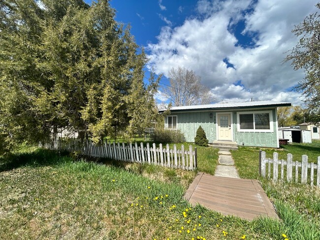 property at 780 6th Ave
