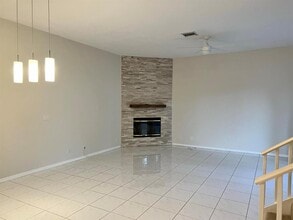 847 NE 17th Way in Fort Lauderdale, FL - Building Photo - Building Photo