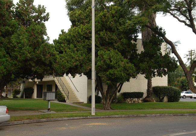 12571 Flower St in Garden Grove, CA - Building Photo - Building Photo