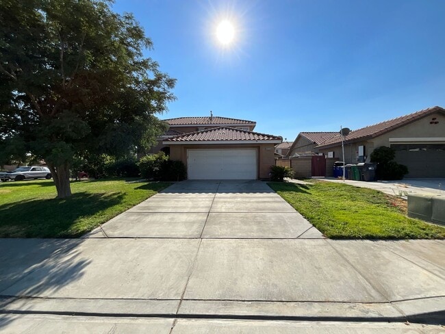 property at 38330 Mariner Ct