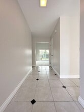 10818 La Fonda Cir in Fountain Valley, CA - Building Photo - Building Photo