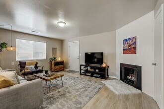 158 W 300 N in Salt Lake City, UT - Building Photo - Building Photo