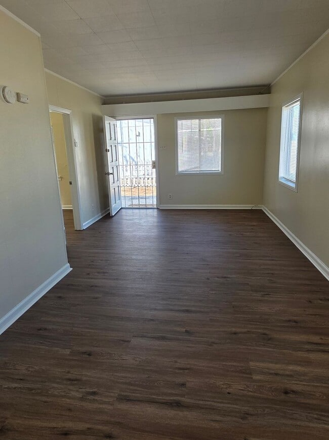 505 33rd St in Bakersfield, CA - Building Photo - Building Photo