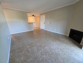 204 Woodland Pkwy in San Marcos, CA - Building Photo - Building Photo