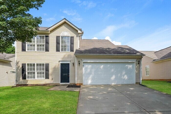 3845 Thornaby Cir in Winston-Salem, NC - Building Photo