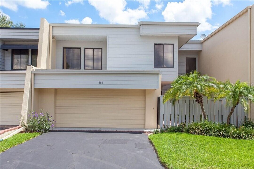 252 Balfour Dr in Winter Park, FL - Building Photo
