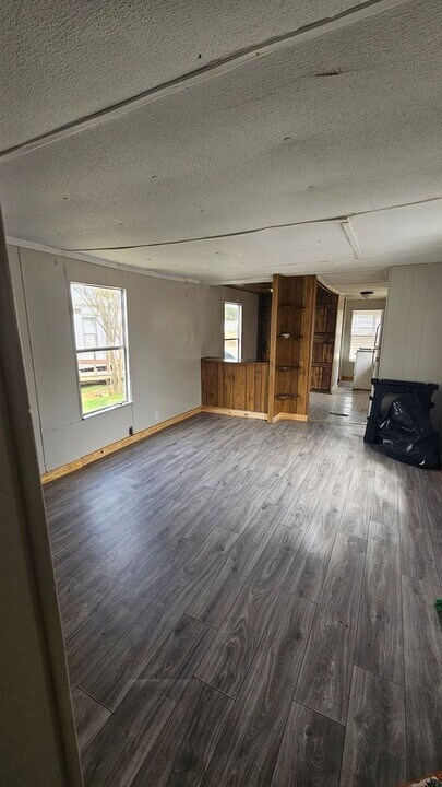 10620 Magnolia Rd in Irvington, AL - Building Photo