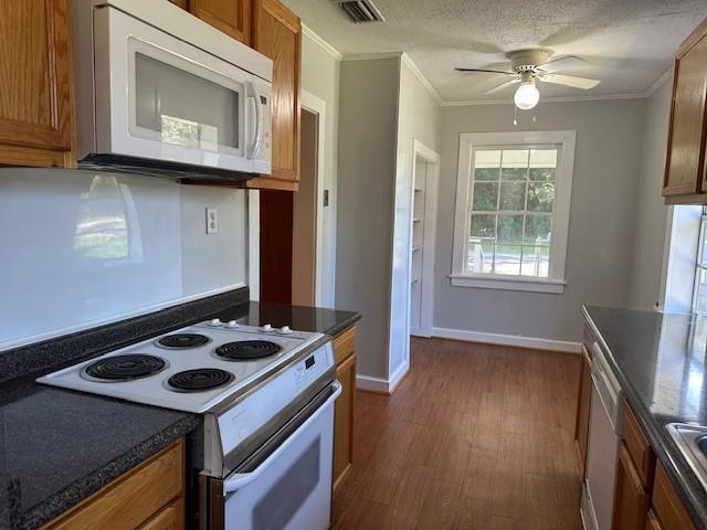 2470 Sayner Ave in Mobile, AL - Building Photo - Building Photo