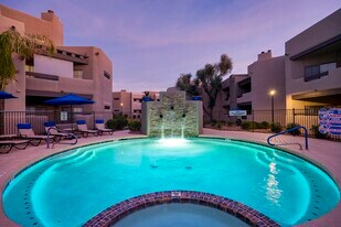 Scottsdale Horizon Apartments