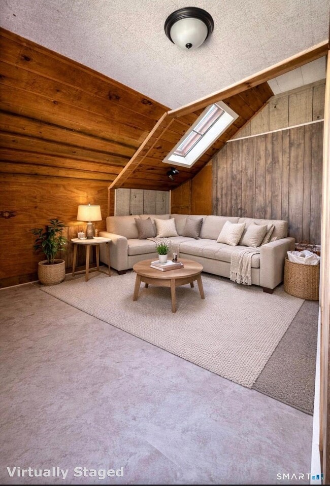 91 Hill St in Shelton, CT - Building Photo - Building Photo