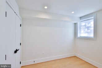 221 S Alfred St-Unit -1A in Alexandria, VA - Building Photo - Building Photo