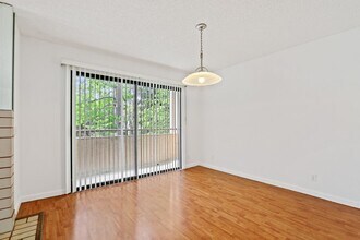 10604 Wilkins Ave in Los Angeles, CA - Building Photo - Building Photo