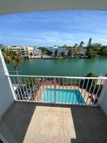 80 S Shore Dr in Miami Beach, FL - Building Photo