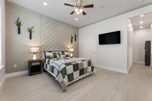 3516 Noah St in Houston, TX - Building Photo