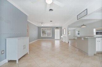 2441 Tarpon Dr in Miramar, FL - Building Photo - Building Photo