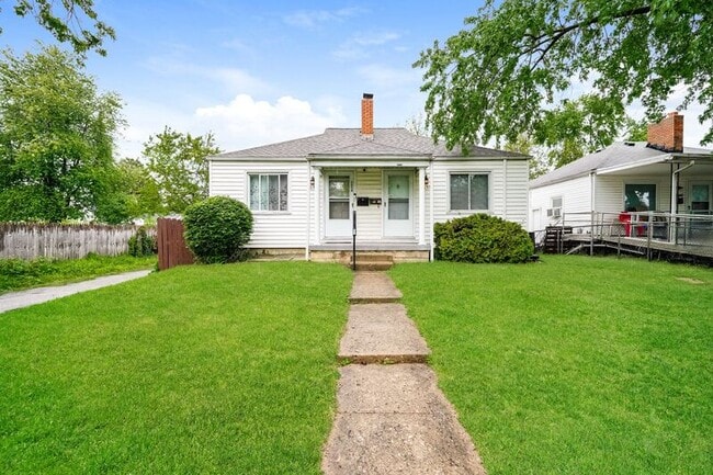 property at 2654 Avalon Pl