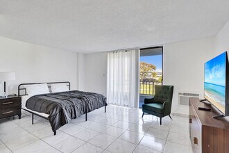 777 NW 155th Ln, Unit SI ID1504038P in Miami, FL - Building Photo - Building Photo