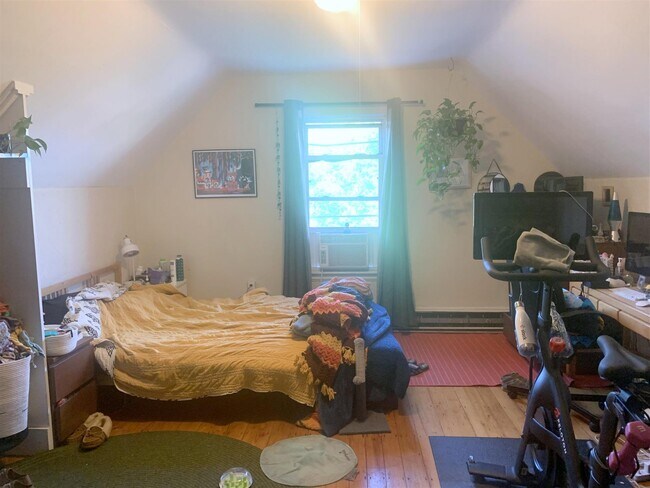 388 Somerville Ave, Unit 3 in Somerville, MA - Building Photo - Building Photo