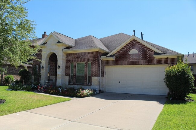 property at 27715 Halls Farms Ln