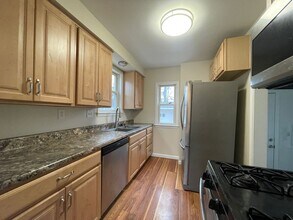 52 Gould Ave in Bedford, OH - Building Photo - Building Photo