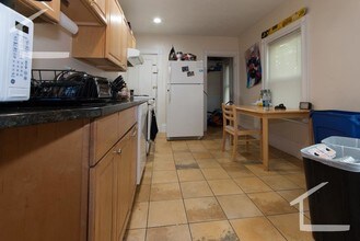 58 Ridgemont St, Unit 2 in Boston, MA - Building Photo - Building Photo