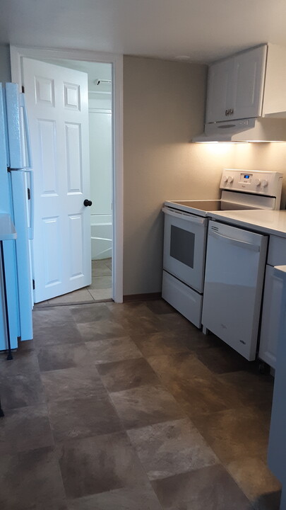 2511 Lombard Ave, Unit B in Everett, WA - Building Photo
