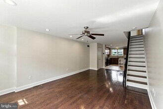 1920 S Alder St in Philadelphia, PA - Building Photo - Building Photo