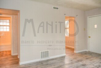 3006 W South Loop Ave in Spokane, WA - Building Photo - Building Photo