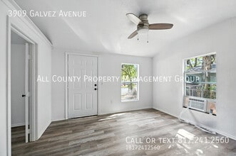 3909 Galvez Ave in Fort Worth, TX - Building Photo - Building Photo