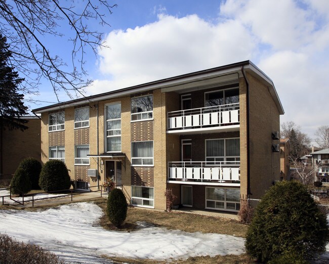 50 Waniska Ave
