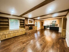 3108 NW 62nd St in Oklahoma City, OK - Building Photo - Building Photo