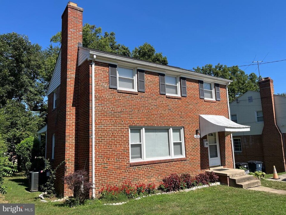 6518 8th Ave in Hyattsville, MD - Building Photo
