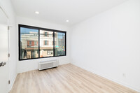 Norris Park Flats in Philadelphia, PA - Building Photo - Interior Photo