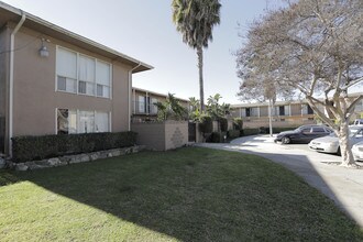 520 E Adams St in Long Beach, CA - Foto de edificio - Building Photo