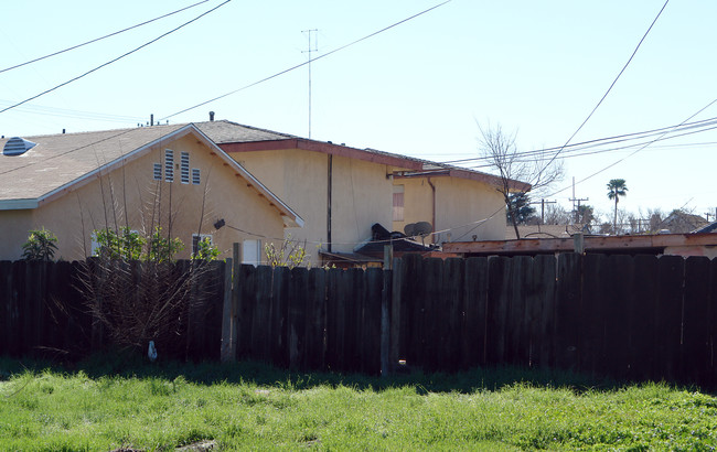 1448 N F St in San Bernardino, CA - Building Photo - Building Photo