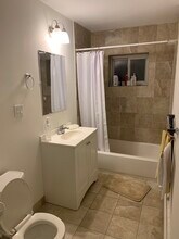 11 Centre St, Unit F in Cambridge, MA - Building Photo - Building Photo