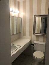 60 Babcock St in Brookline, MA - Building Photo - Building Photo