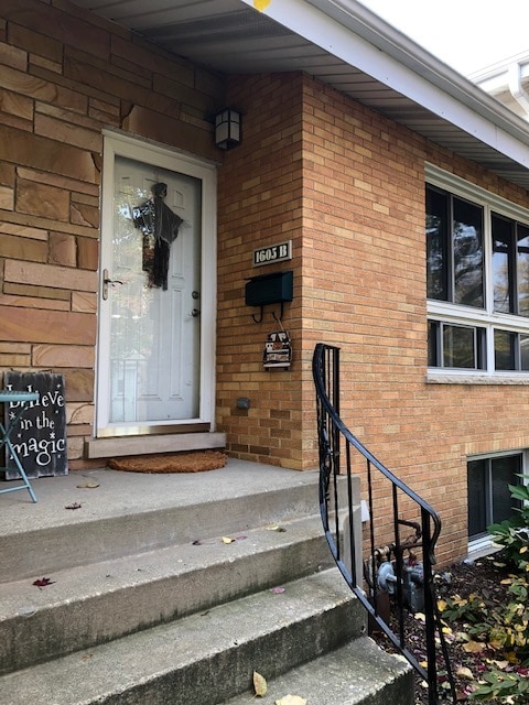 1605 N Arlington Heights Rd in Arlington Heights, IL - Foto de edificio