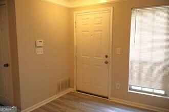 308 Mill Pond Ct SE in Smyrna, GA - Building Photo - Building Photo