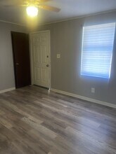 424 Mt Auburn Ave in Dallas, TX - Building Photo - Building Photo