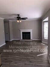 676 Anderson Walk in Marietta, GA - Building Photo - Building Photo