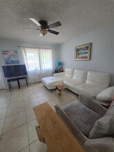 2000 NE 51st Ct in Fort Lauderdale, FL - Foto de edificio - Building Photo