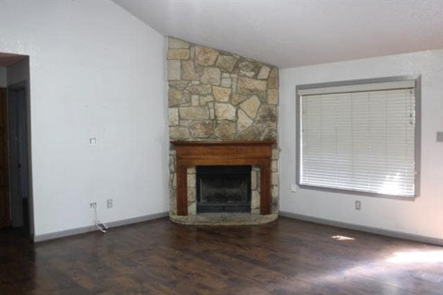 915 W Lovers Ln in Arlington, TX - Building Photo - Building Photo